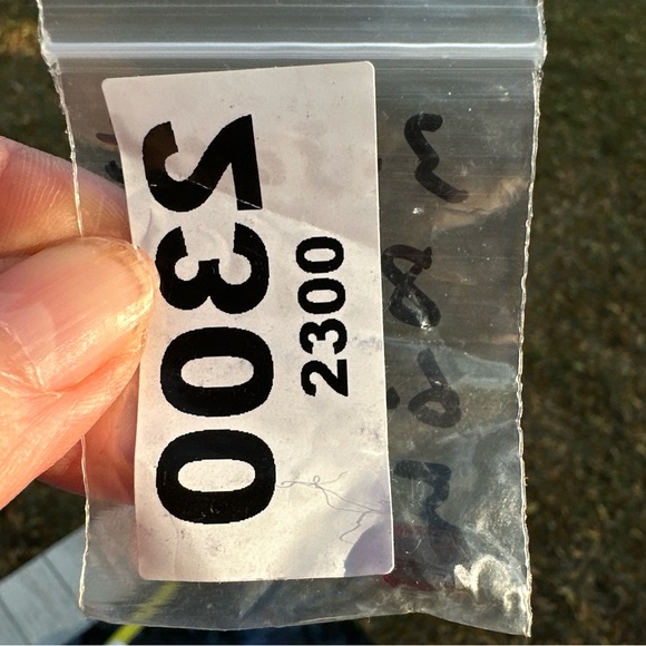 Reddish Garnet 3.30 CT's Attractive Piece - Picture 11 of 16